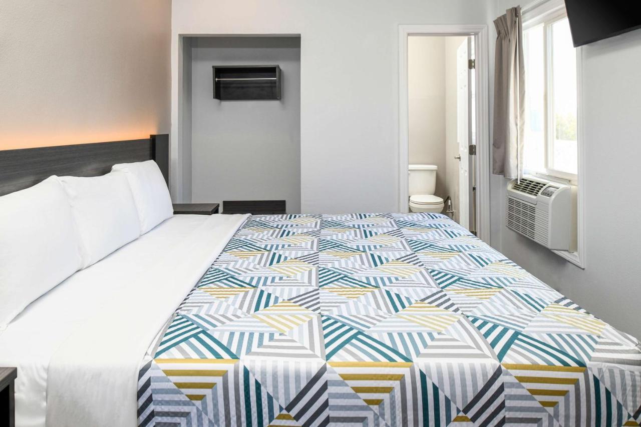 Motel 6 San Pedro, Ca Port Of Λος Άντζελες Εξωτερικό φωτογραφία
